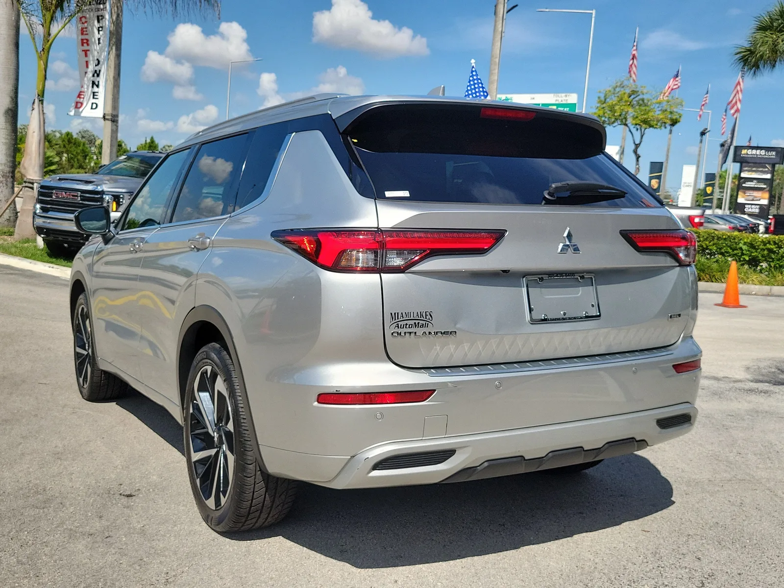 2022 Mitsubishi Outlander SEL photo 7