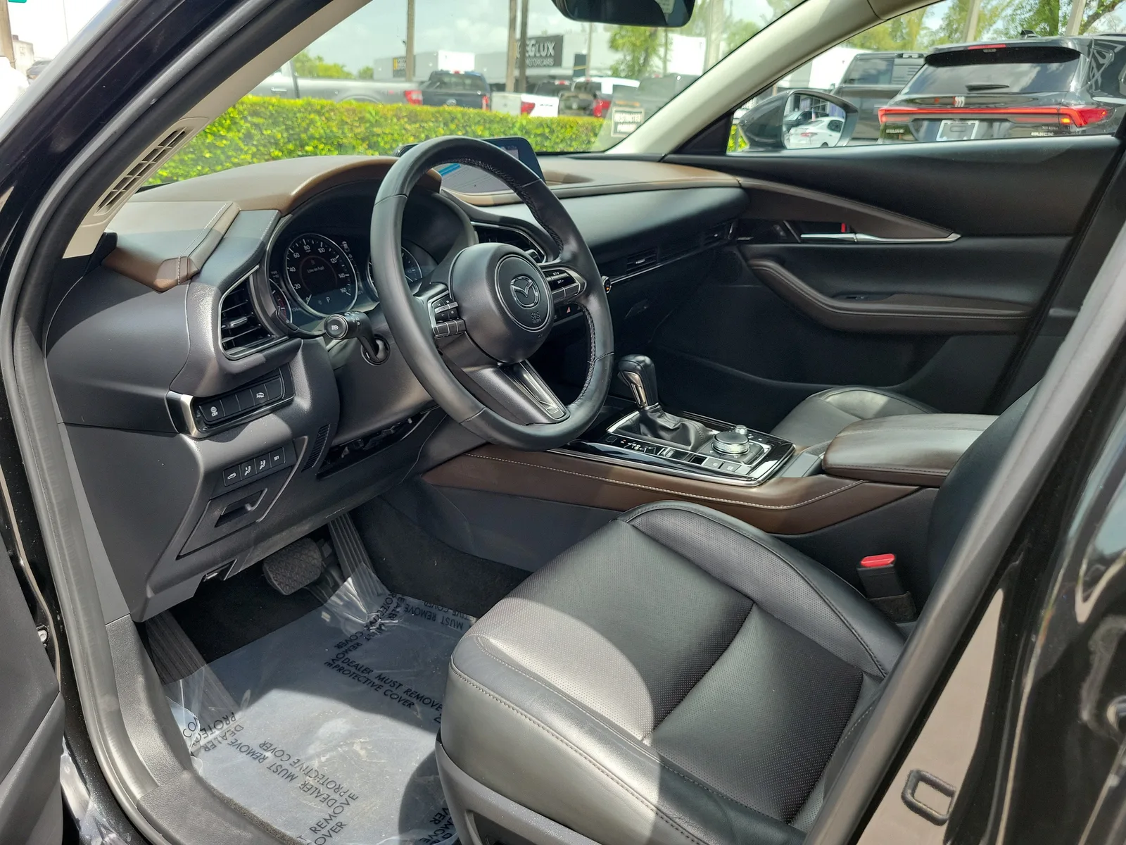 2023 Mazda CX-30 2.5 Turbo Premium Package photo 9