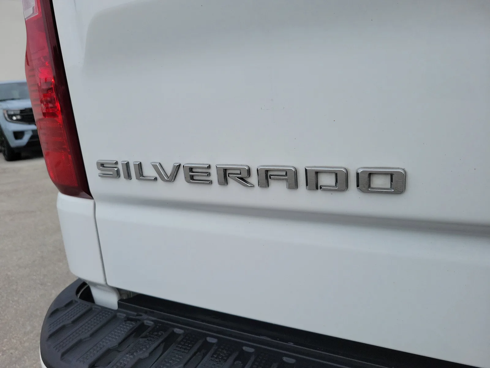 2022 Chevrolet Silverado 1500 Custom photo 30