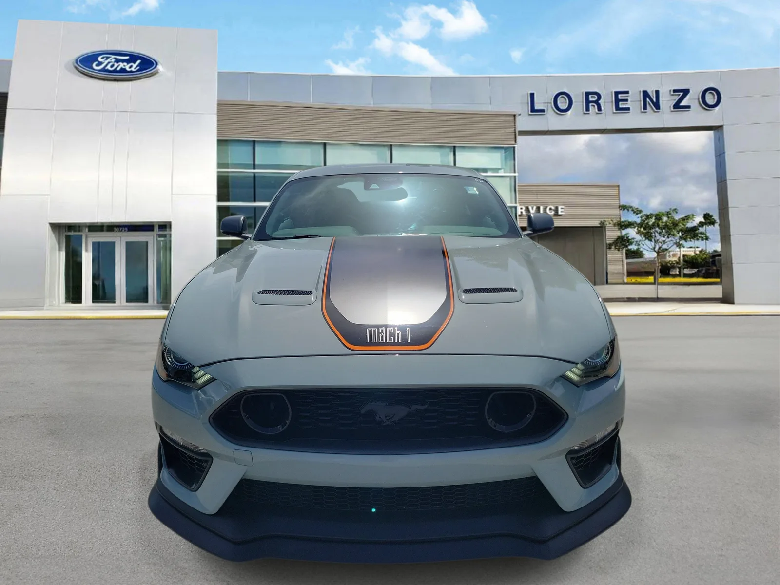 2022 Ford Mustang Mach 1 photo 2