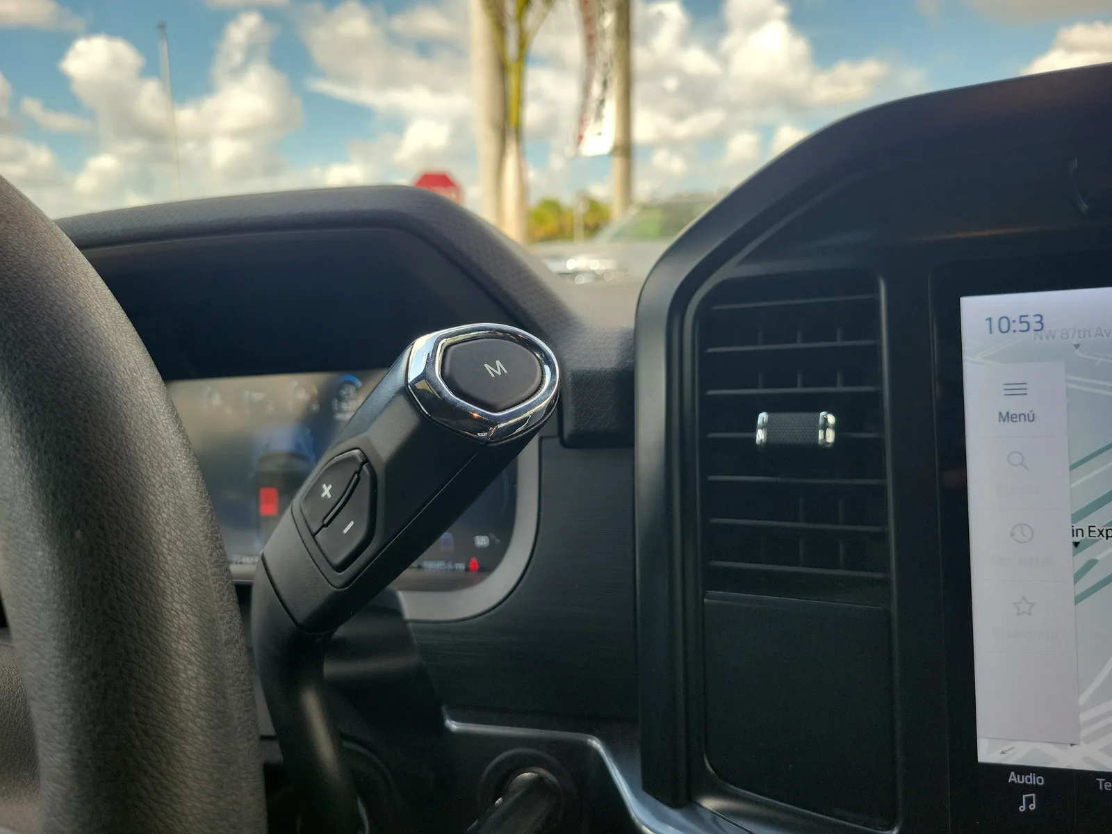 2024 Ford F-150 STX photo 20