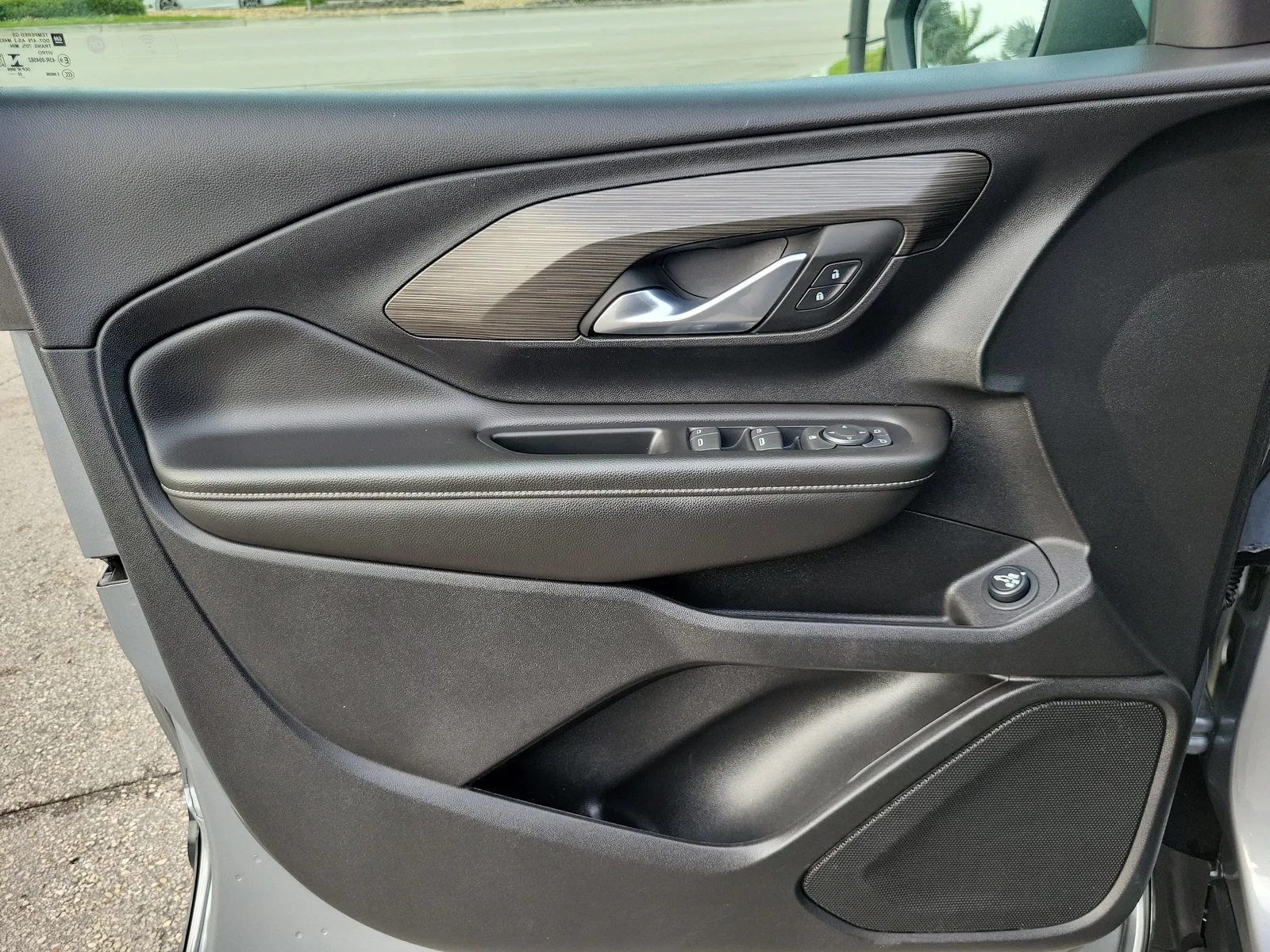 2023 GMC Terrain SLE photo 23