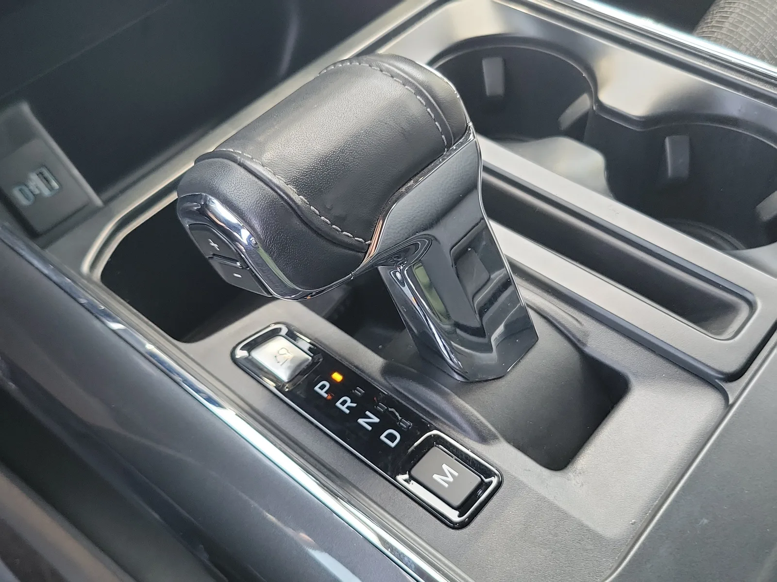 2023 Ford F-150 XLT 4WD photo 25