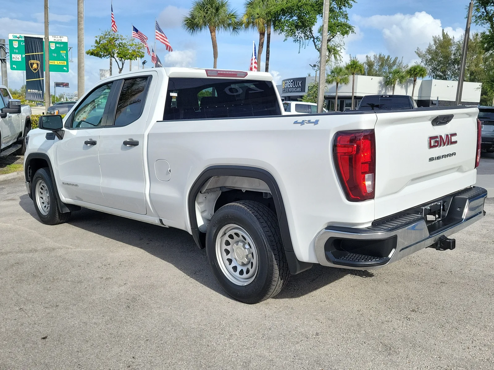 2023 GMC Sierra 1500 Pro photo 7