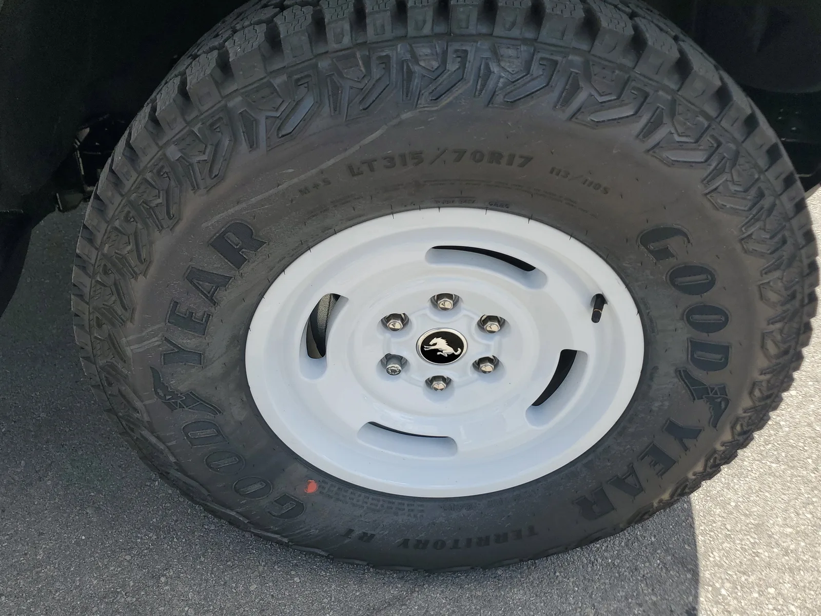 2026 Ford Bronco Heritage Edition photo 7