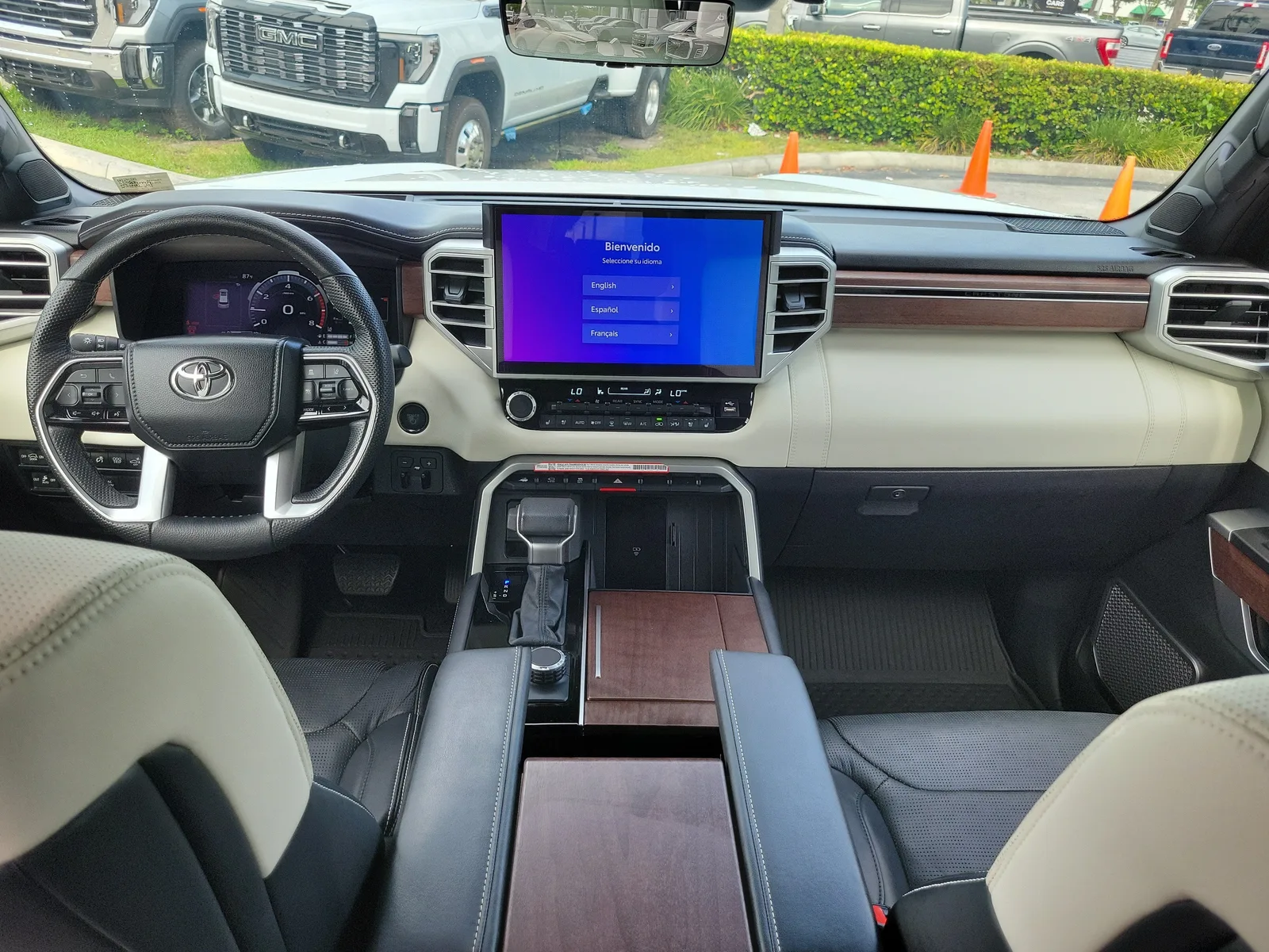2025 Toyota Sequoia SR5 photo 18