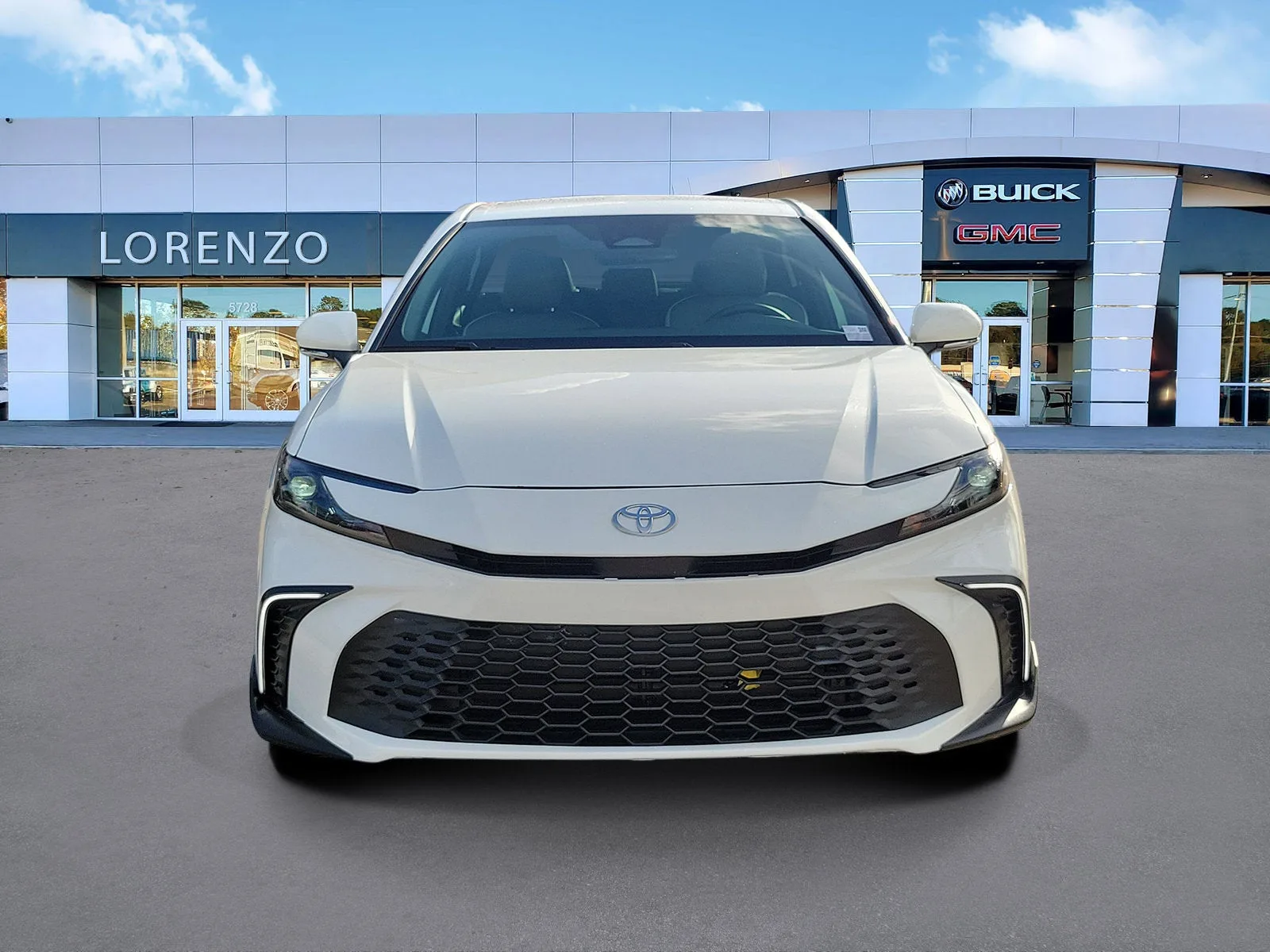 2026 Toyota Camry LE photo 2