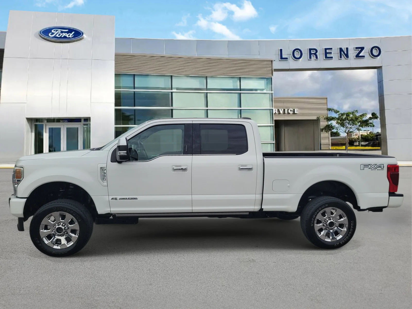 2022 Ford Super Duty F-350 SRW Platinum 4WD Diesel photo 8