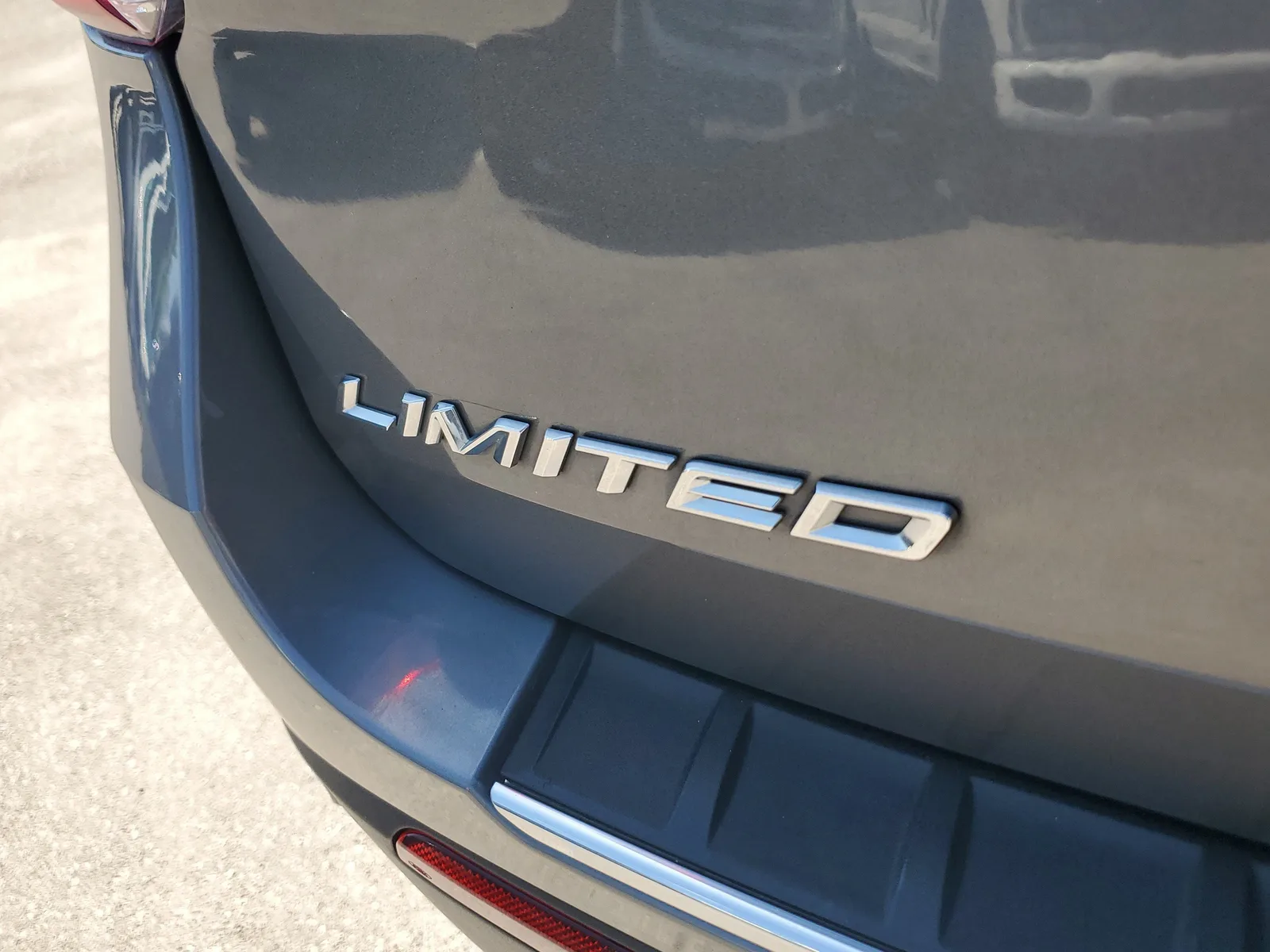 2023 Ford Explorer Limited photo 33