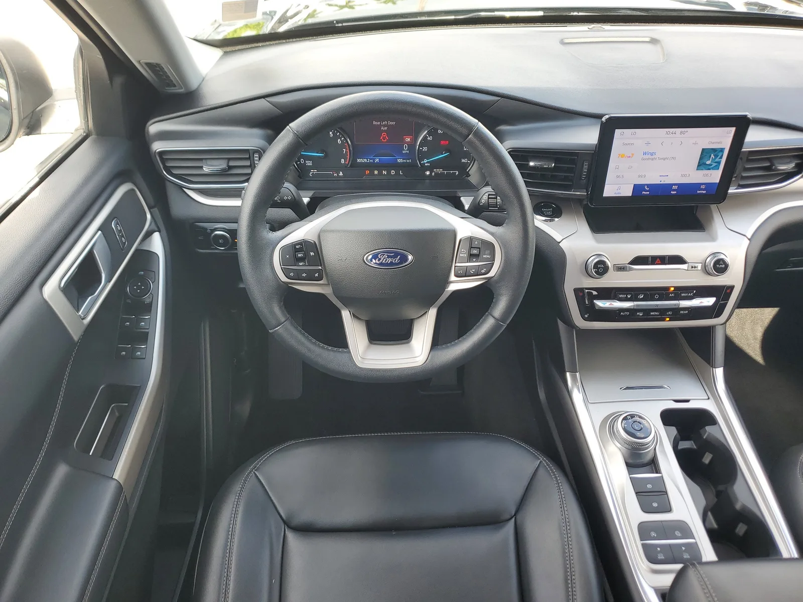 2023 Ford Explorer XLT photo 20