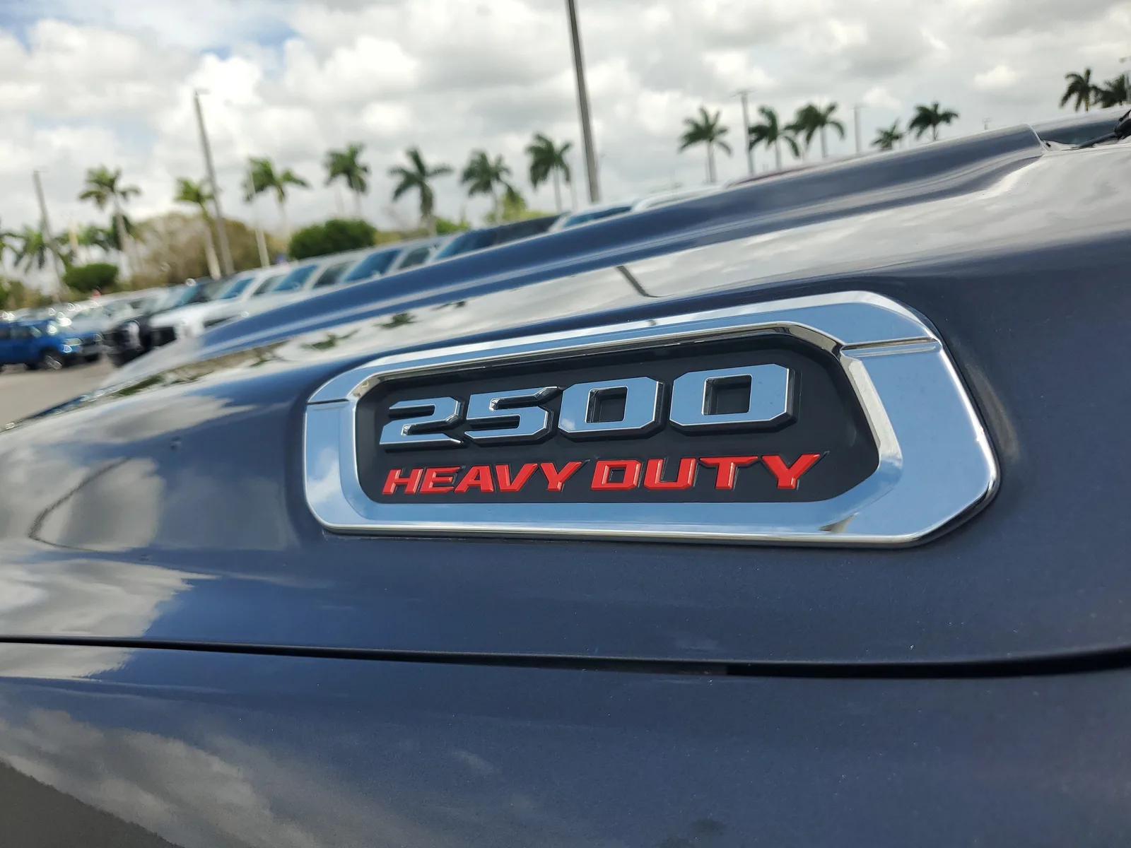 2026 RAM 2500 Laramie 4WD Diesel photo 32