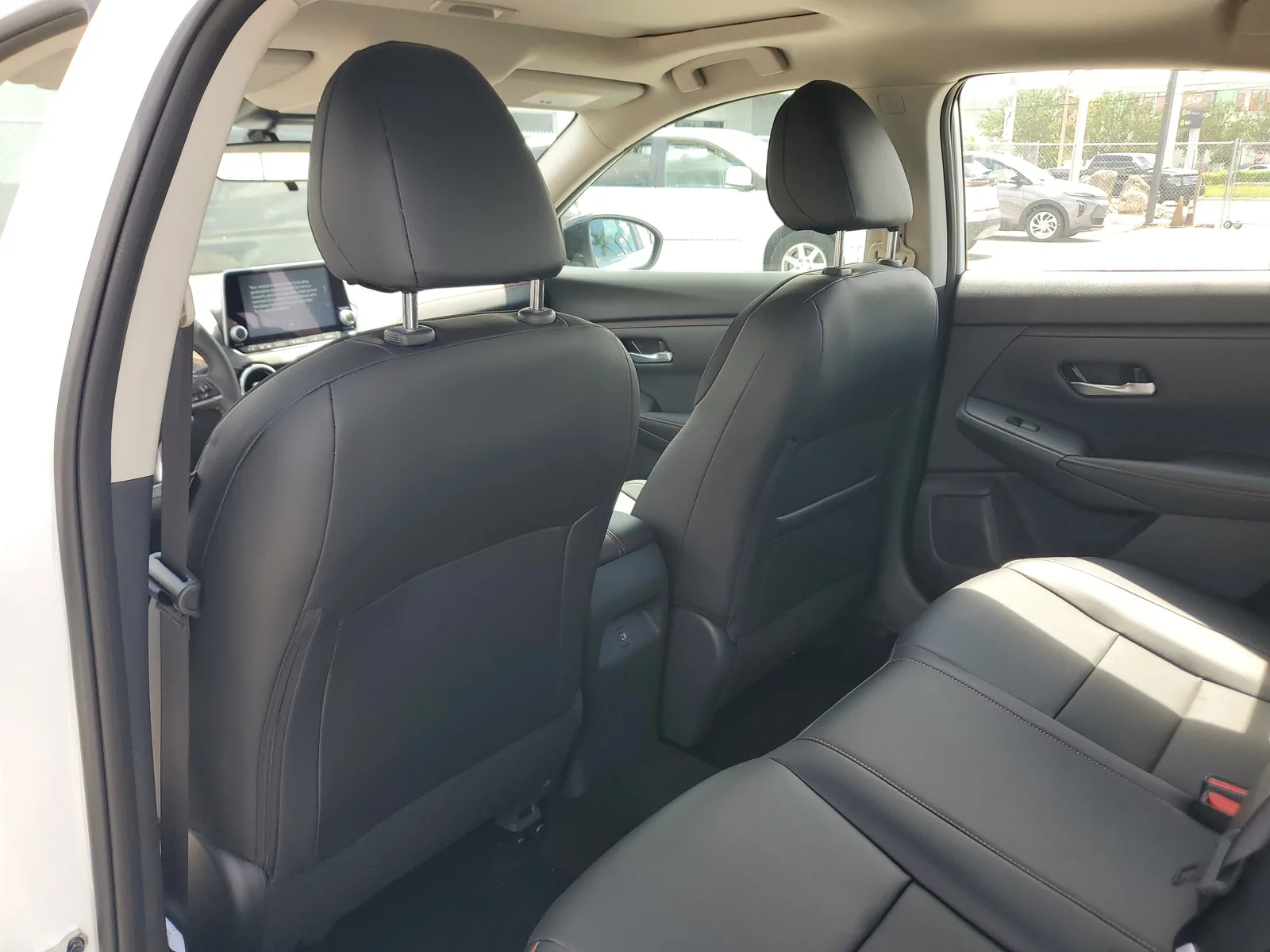 2025 Nissan Sentra SR photo 10