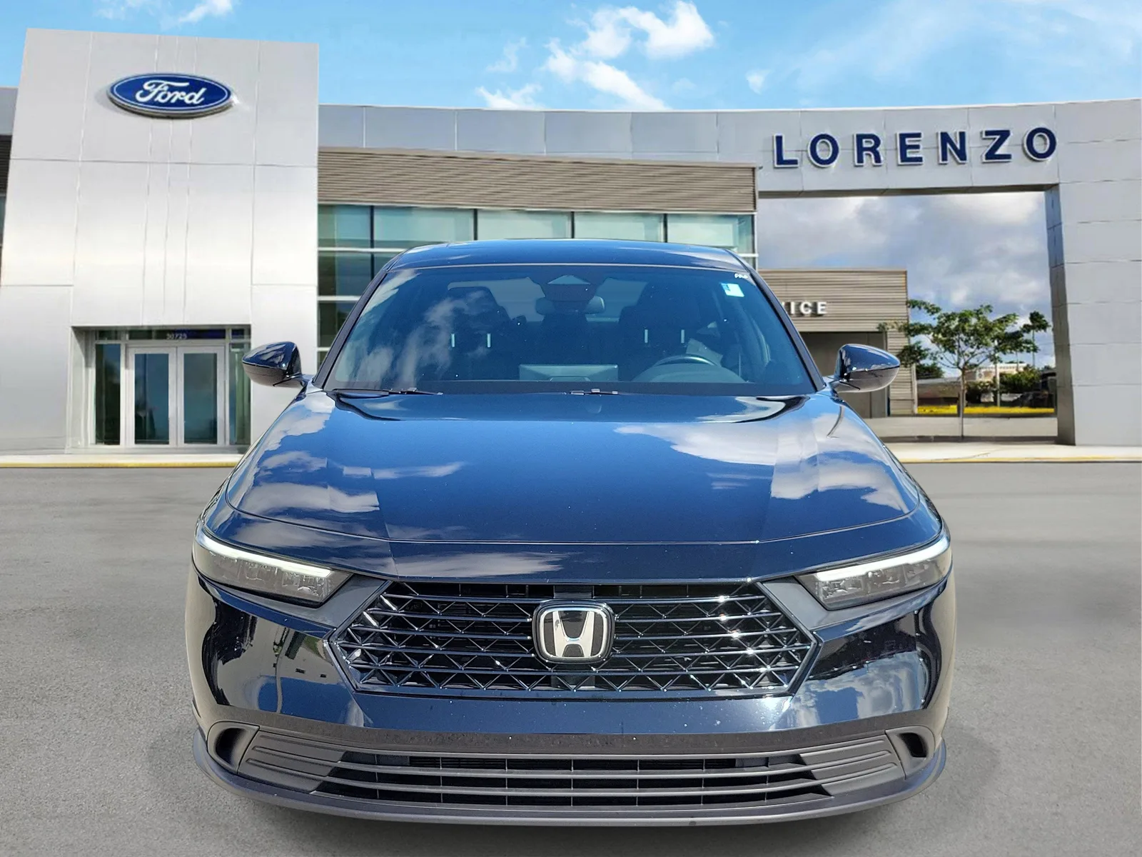 2025 Honda Accord Hybrid Sport photo 2