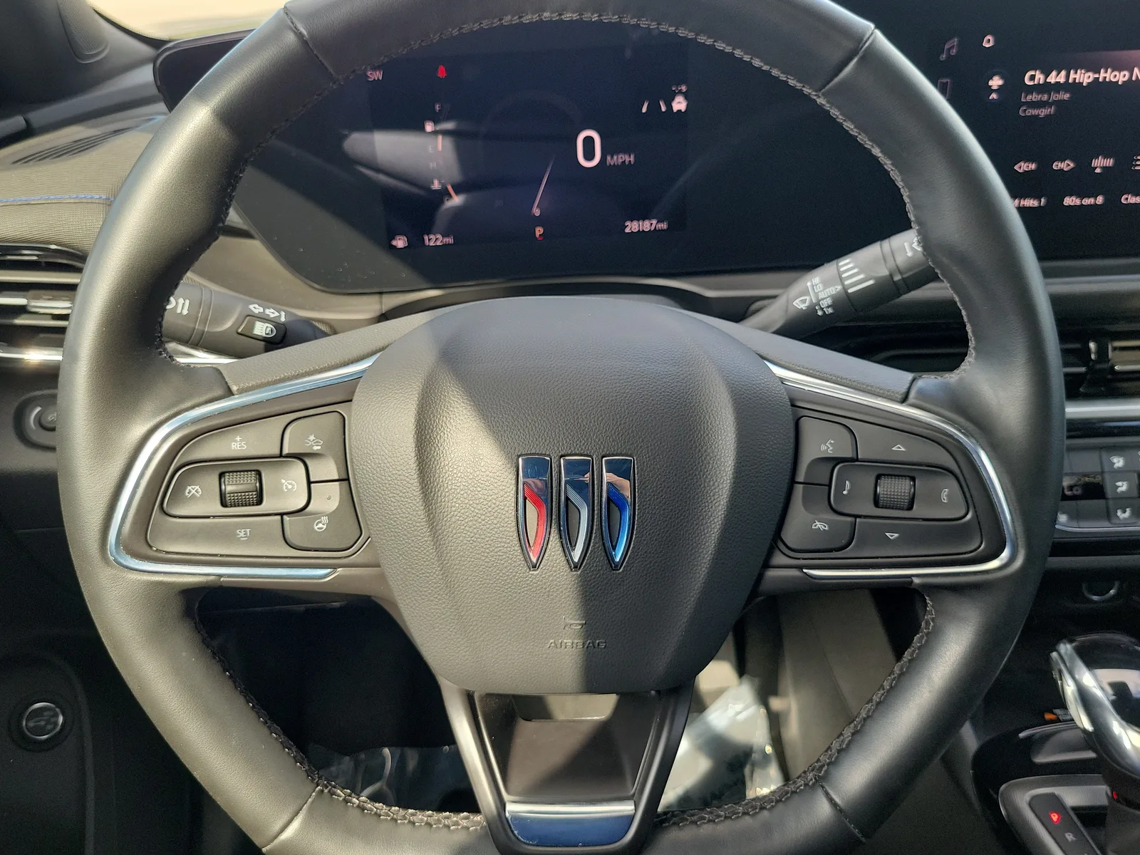 2024 Buick Envista Sport Touring photo 21