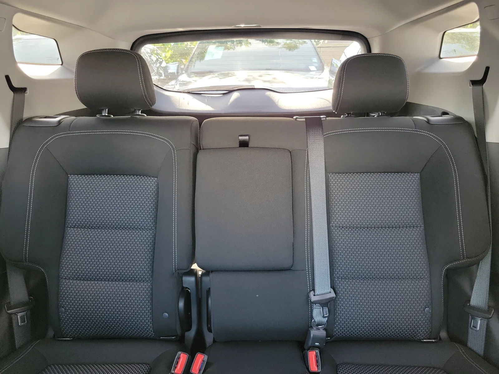 2023 GMC Terrain SLE photo 27