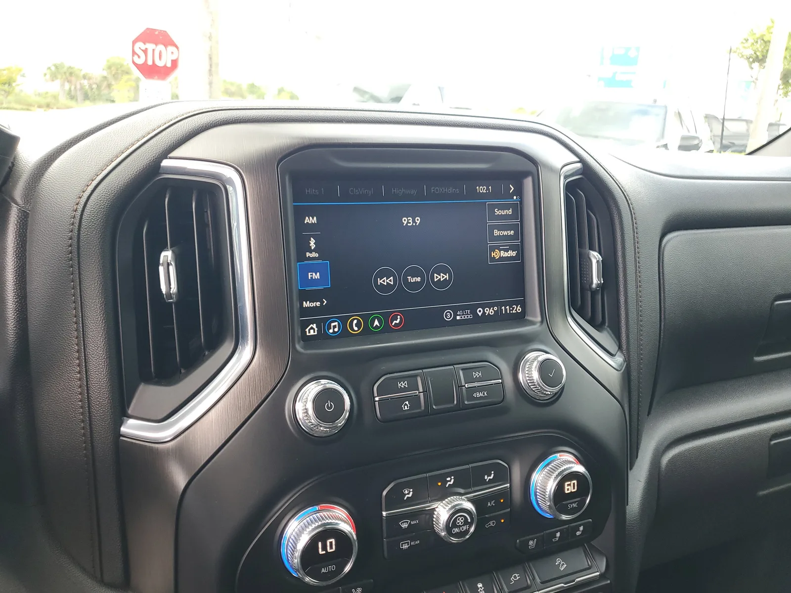 2020 GMC Sierra 1500 AT4 4WD photo 25