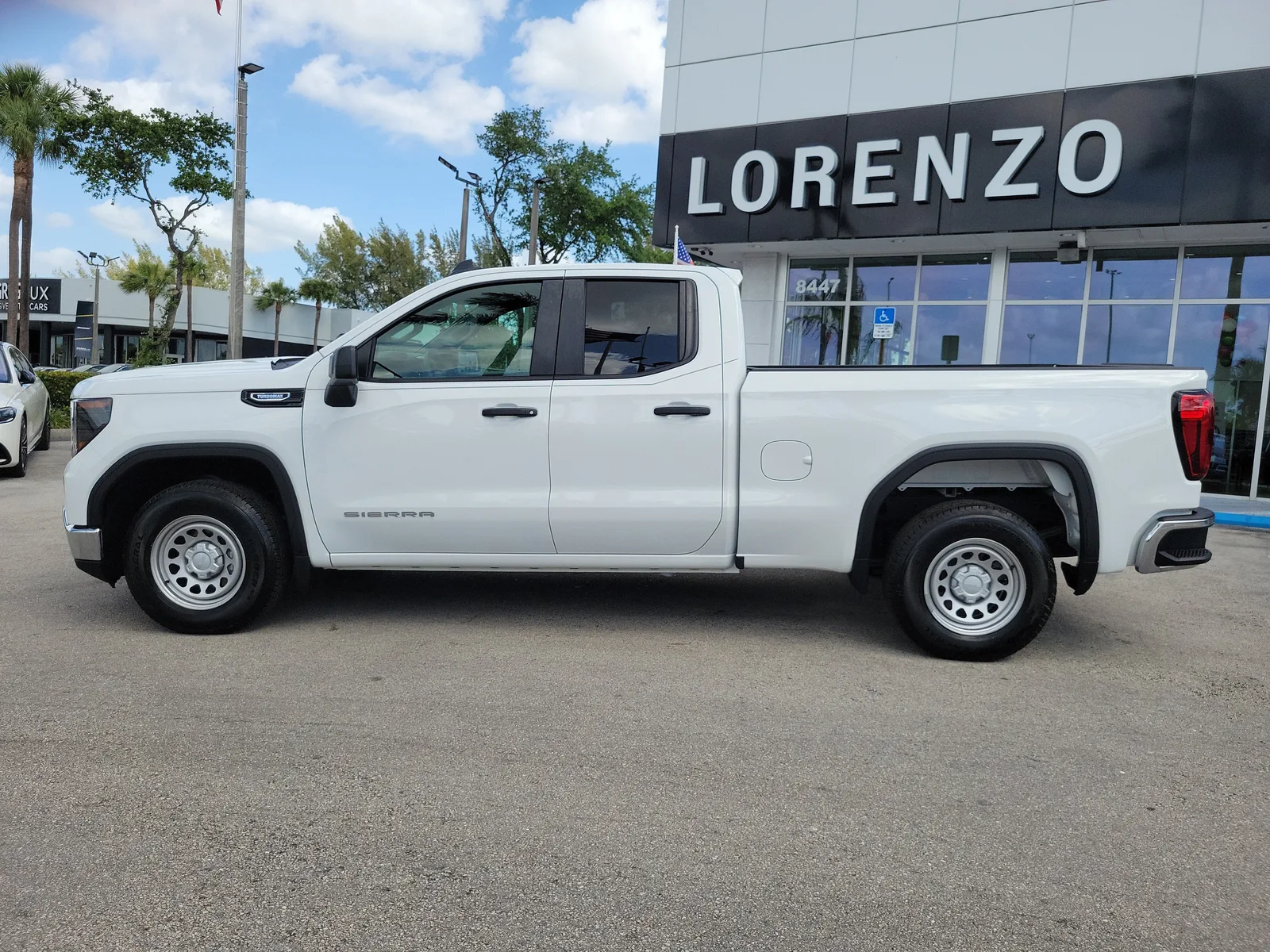 2025 GMC Sierra 1500 Pro photo 8
