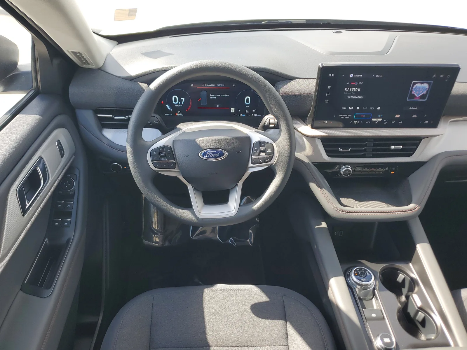 2026 Ford Explorer Active w/100A Pkg photo 19
