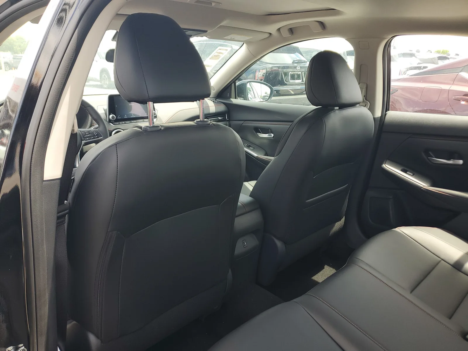 2025 Nissan Sentra SR photo 10