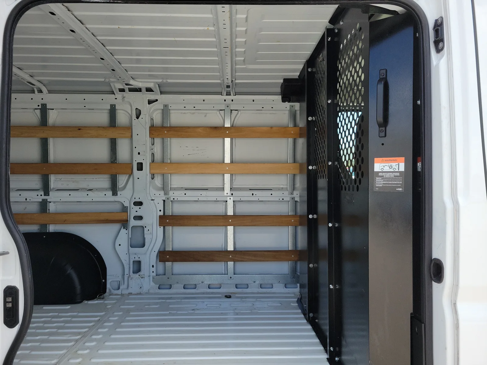 2025 RAM ProMaster Cargo Van Tradesman photo 12