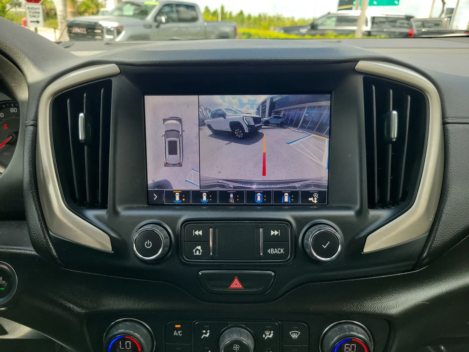 2019 GMC Terrain Denali photo 11