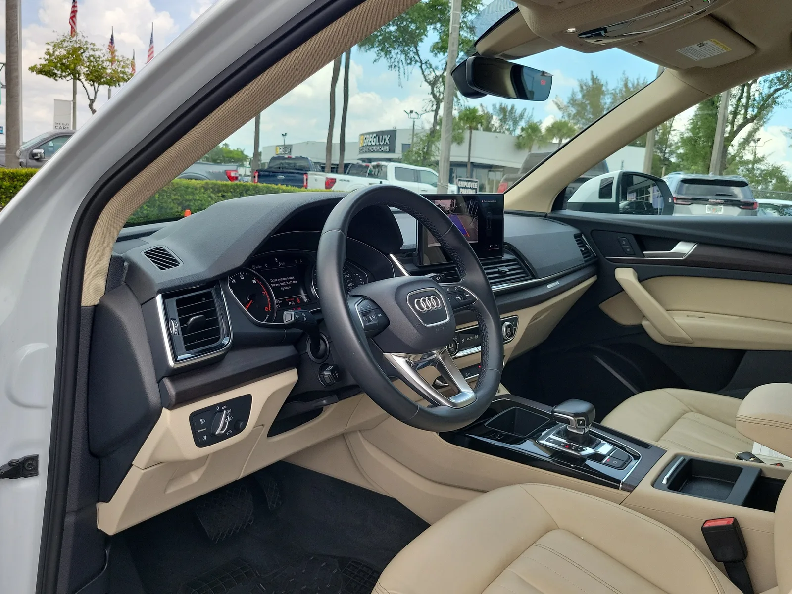 2021 Audi Q5 Premium photo 9