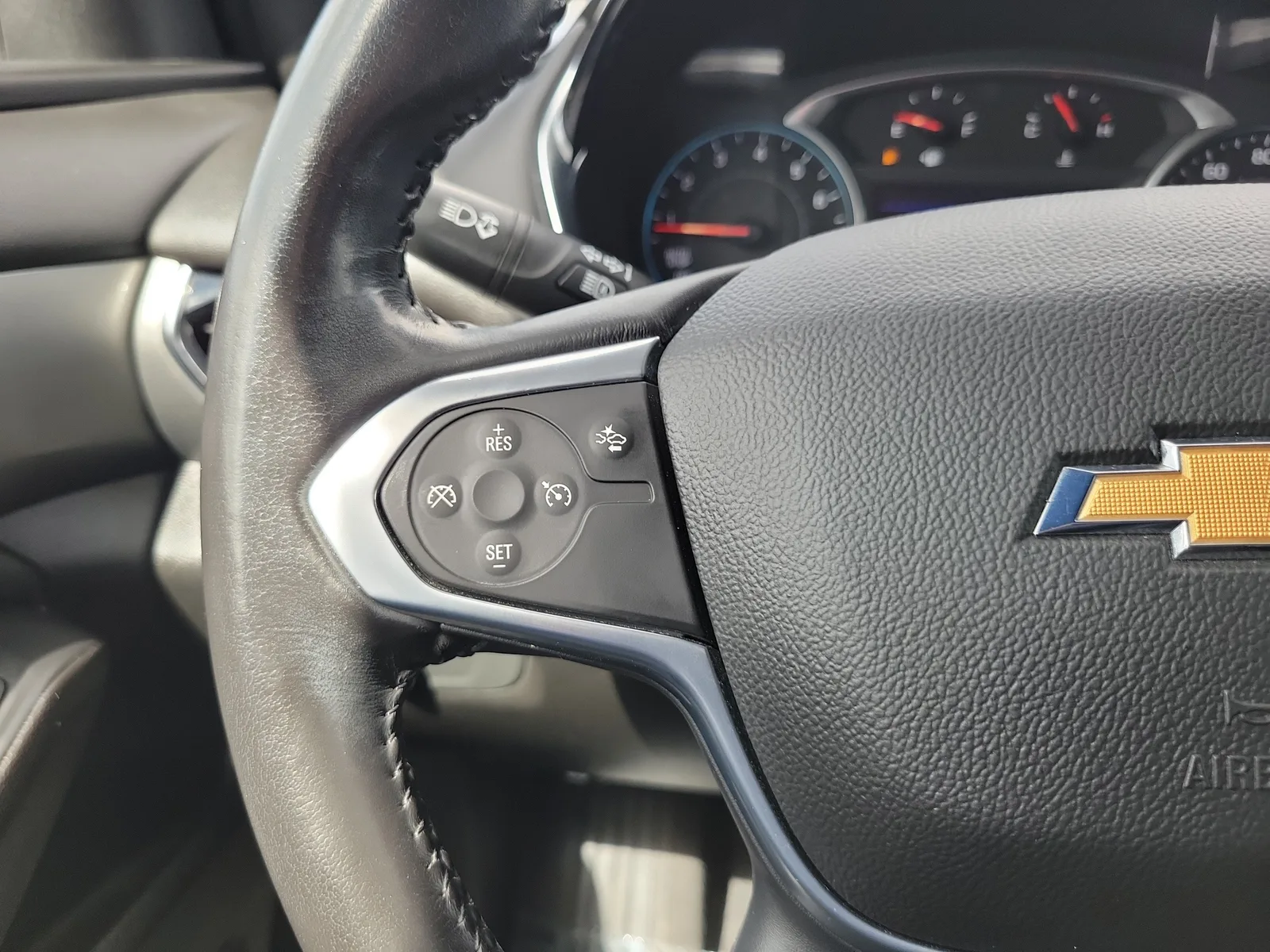 2022 Chevrolet Traverse LT Cloth photo 22