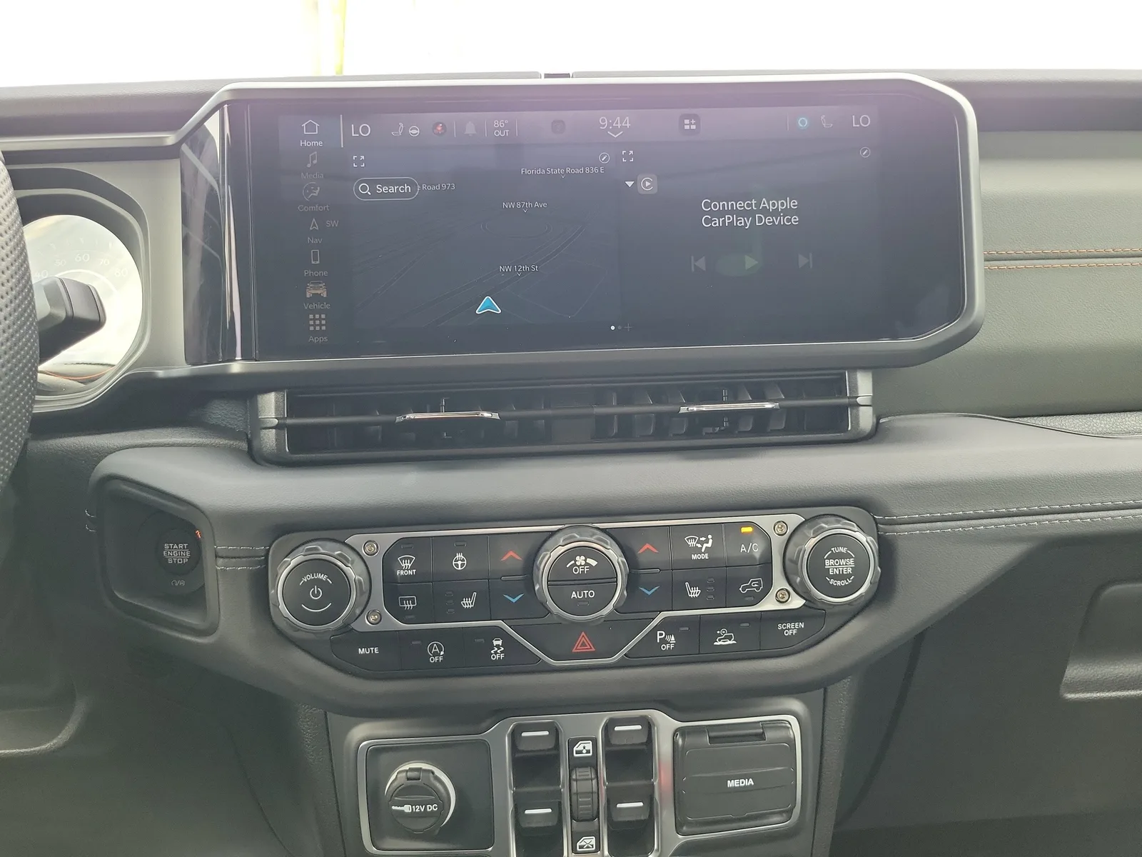 2025 Jeep Gladiator Mojave X photo 20