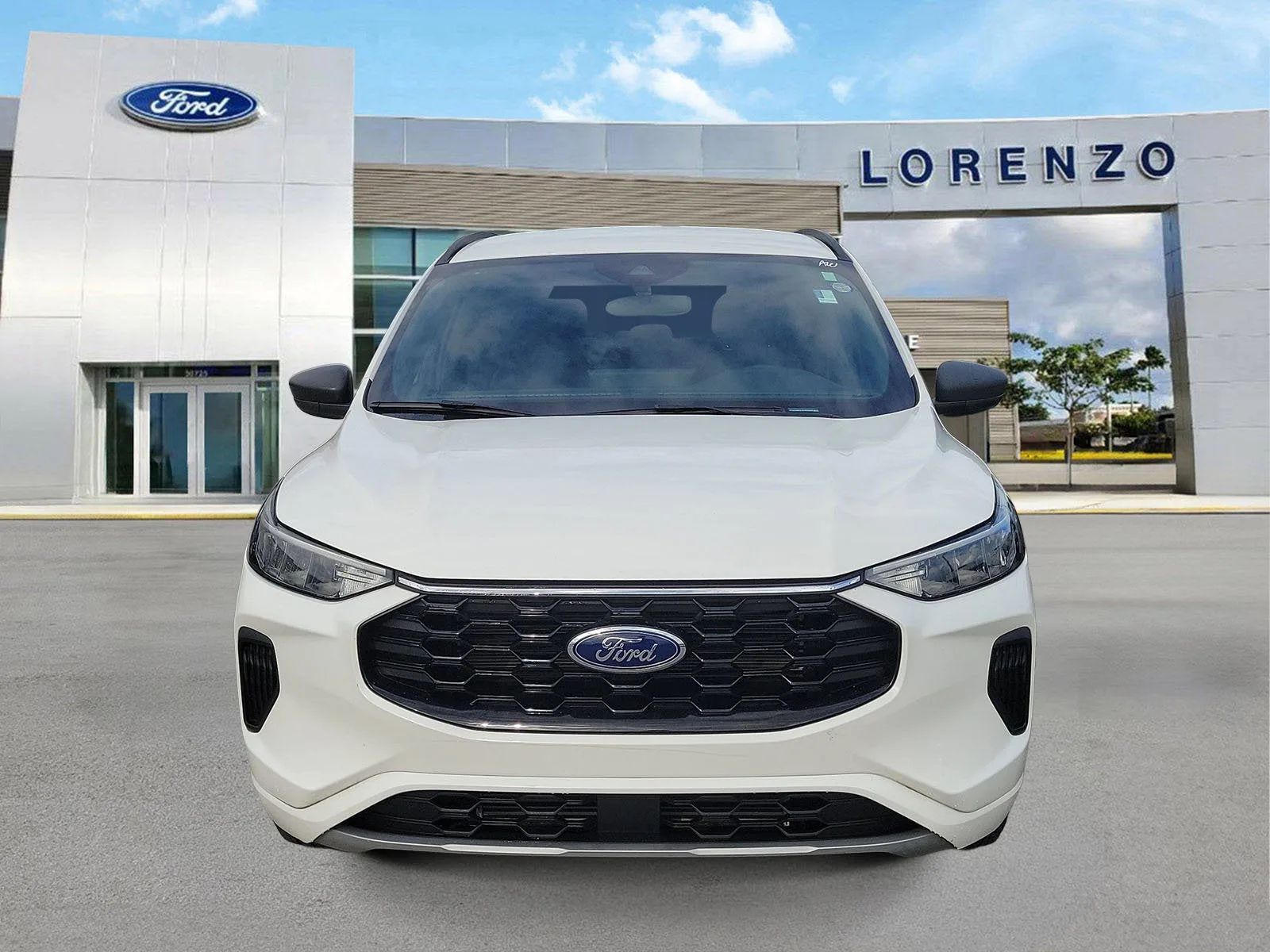 2024 Ford Escape ST-Line photo 2