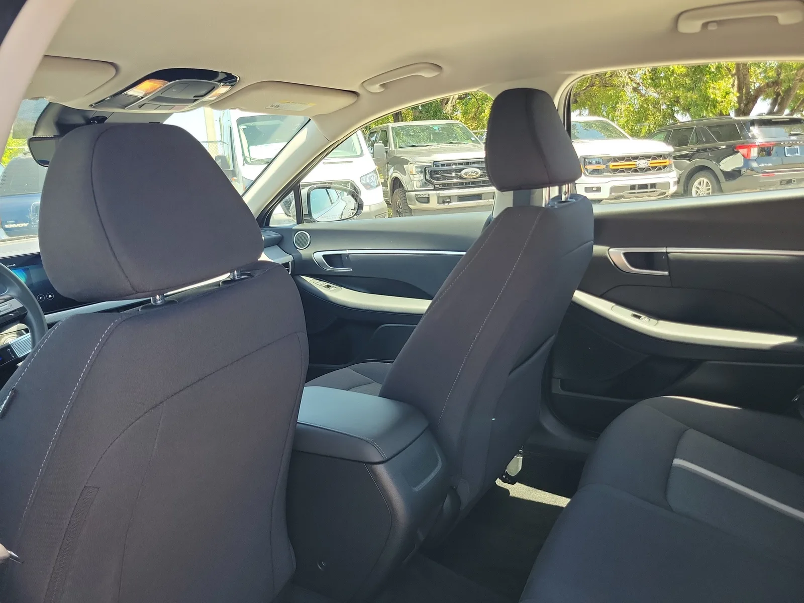 2025 Hyundai Sonata SEL photo 15