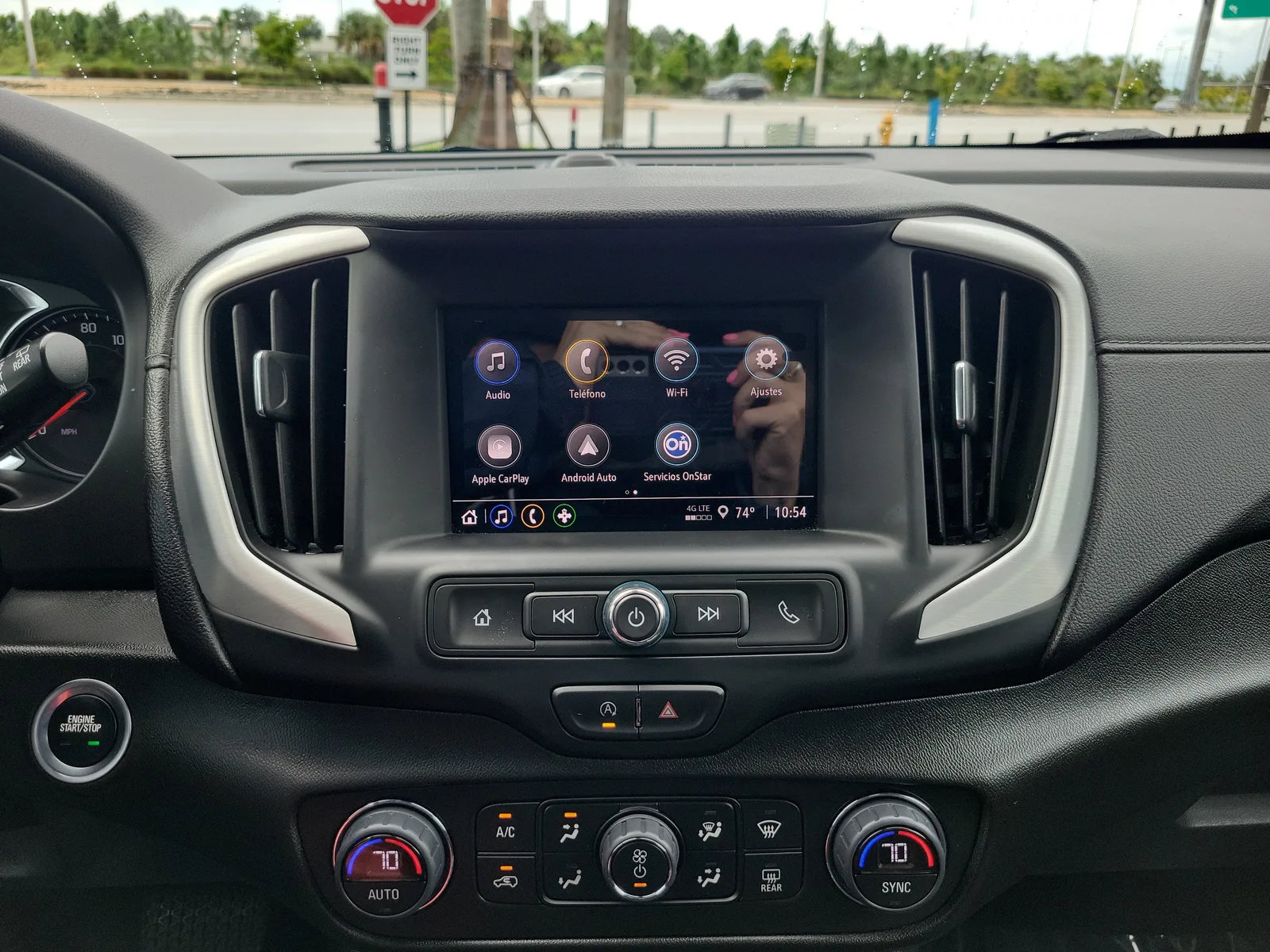 2023 GMC Terrain SLE photo 22