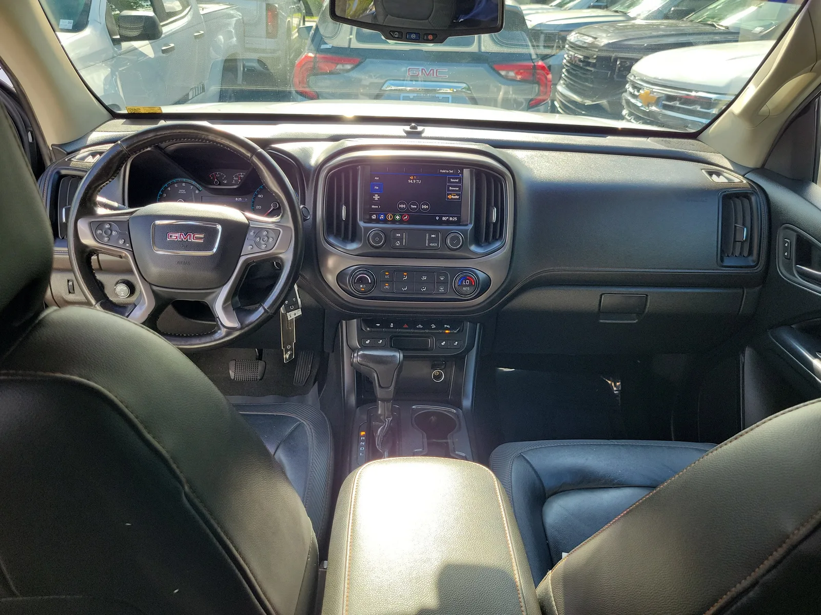 2021 GMC Canyon 4WD AT4 w/Leather photo 16