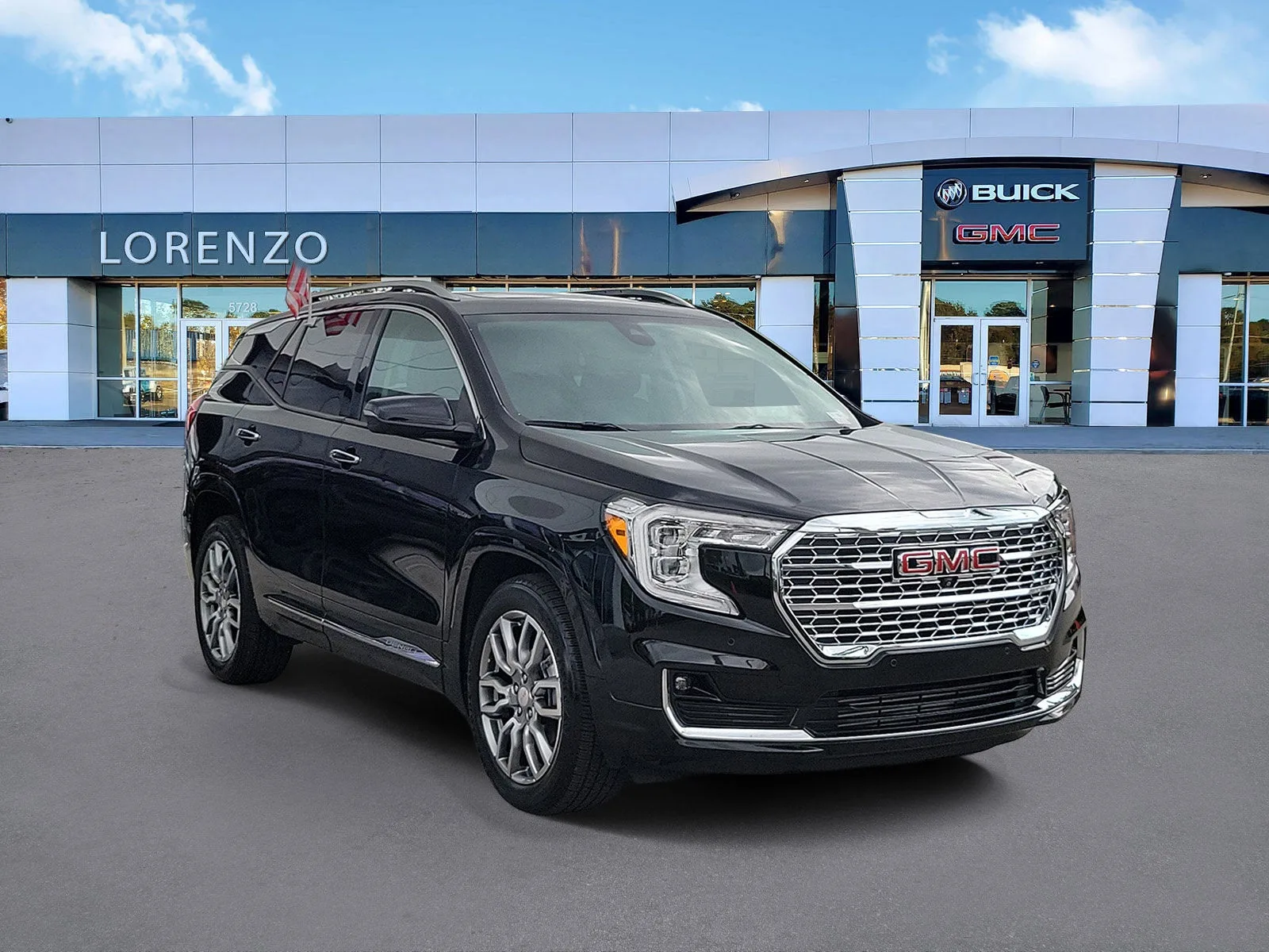 2024 GMC Terrain Denali photo 3