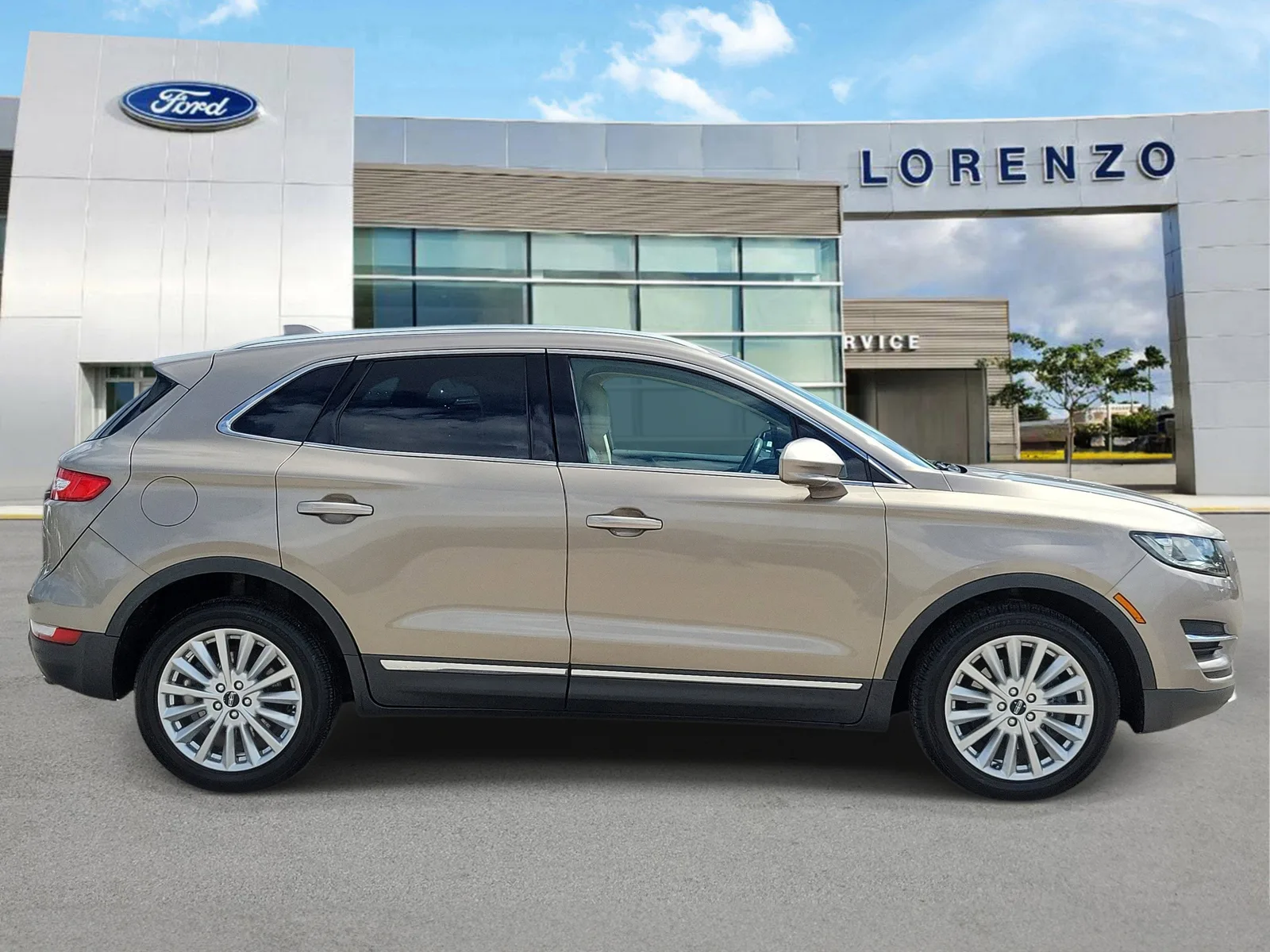 2019 Lincoln MKC Standard photo 4