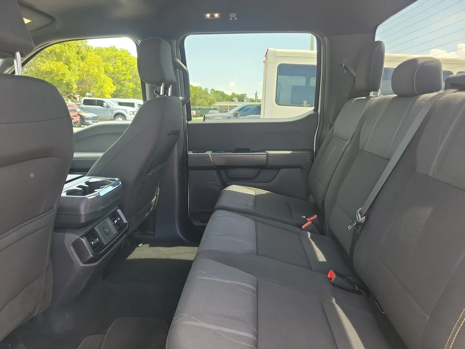 2025 Ford F-150 STX photo 13
