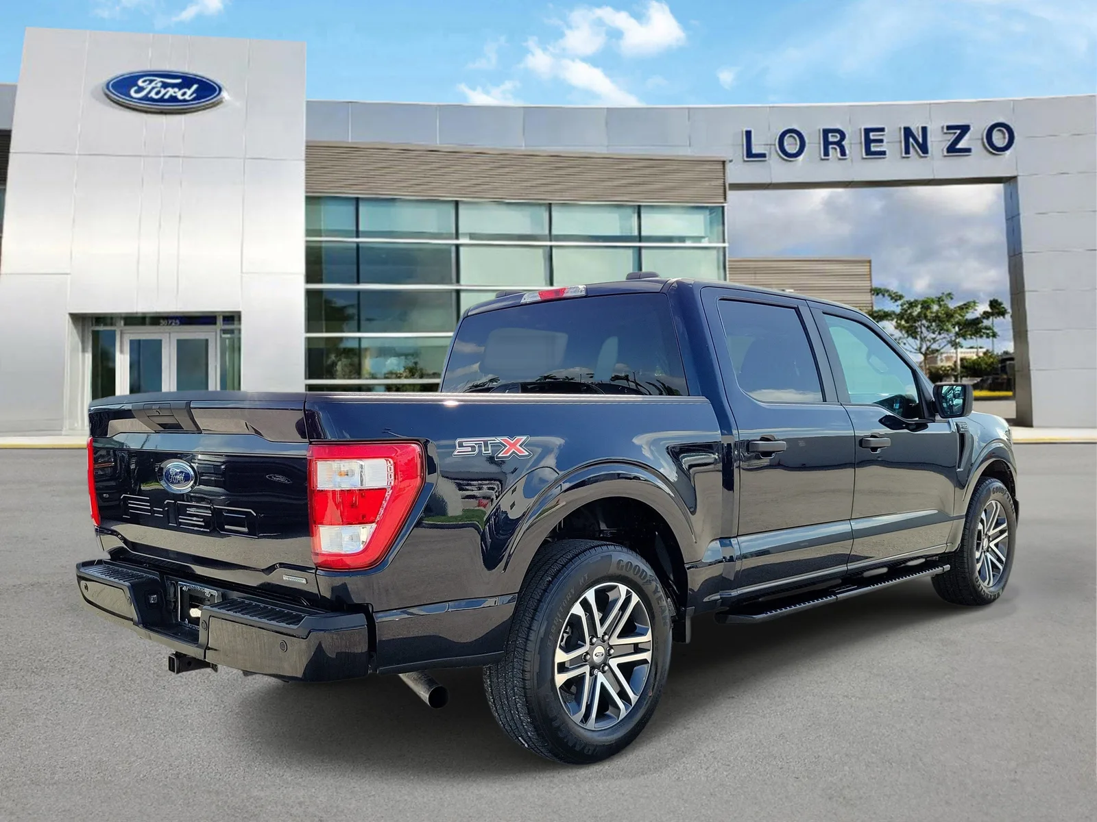 2023 Ford F-150 XL photo 5