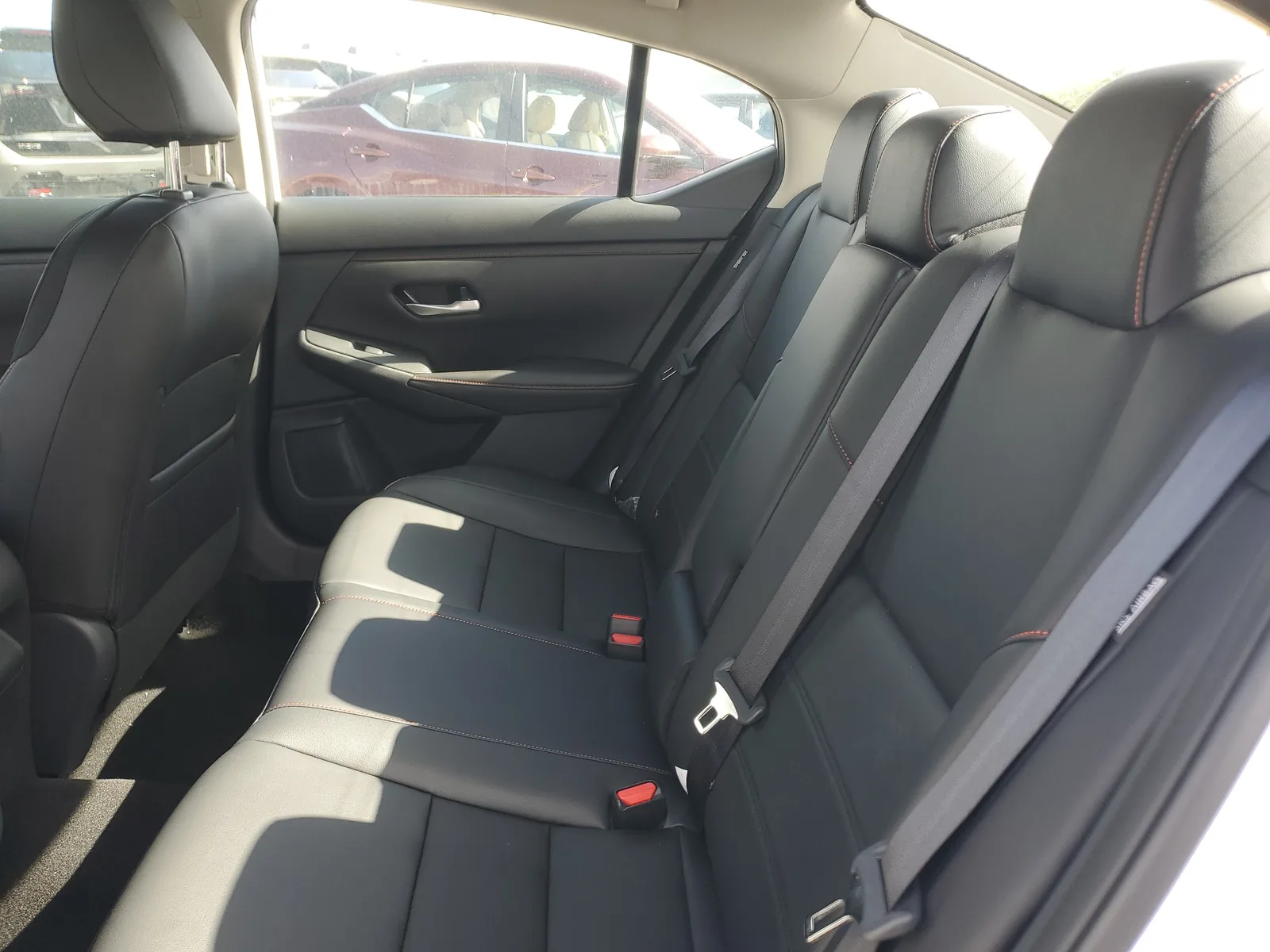 2025 Nissan Sentra SR photo 10