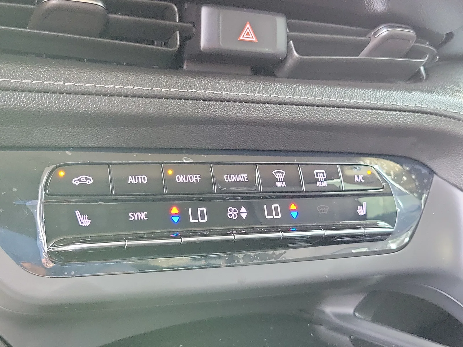 2023 Buick Envision Preferred photo 25