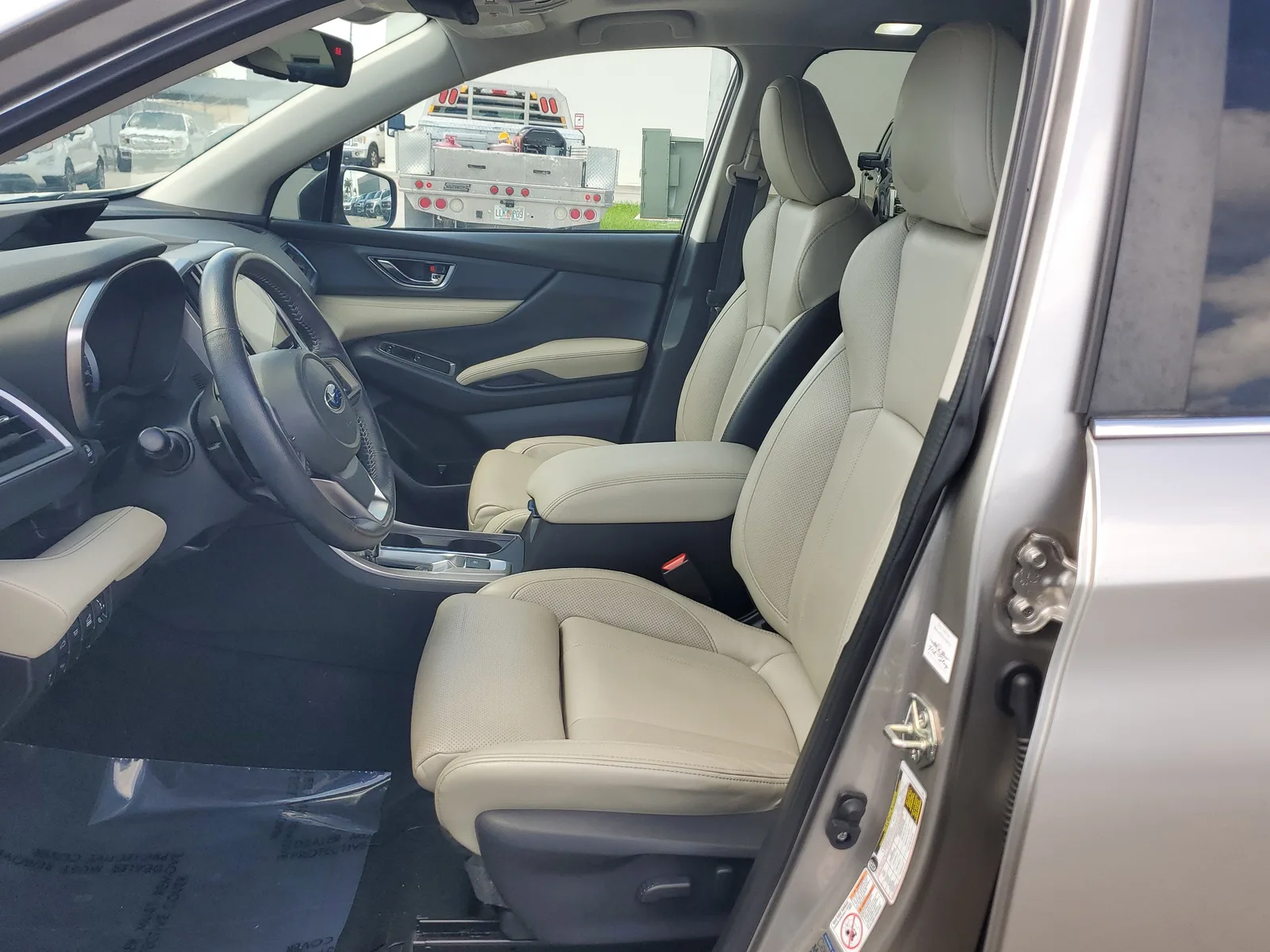 2020 Subaru Ascent Limited 4WD photo 13