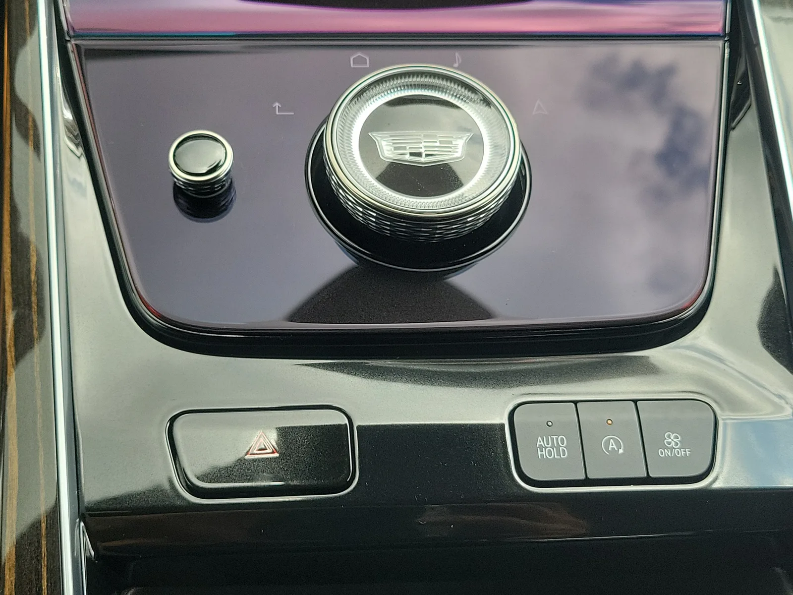 2025 Cadillac Escalade 4WD Premium Luxury photo 29