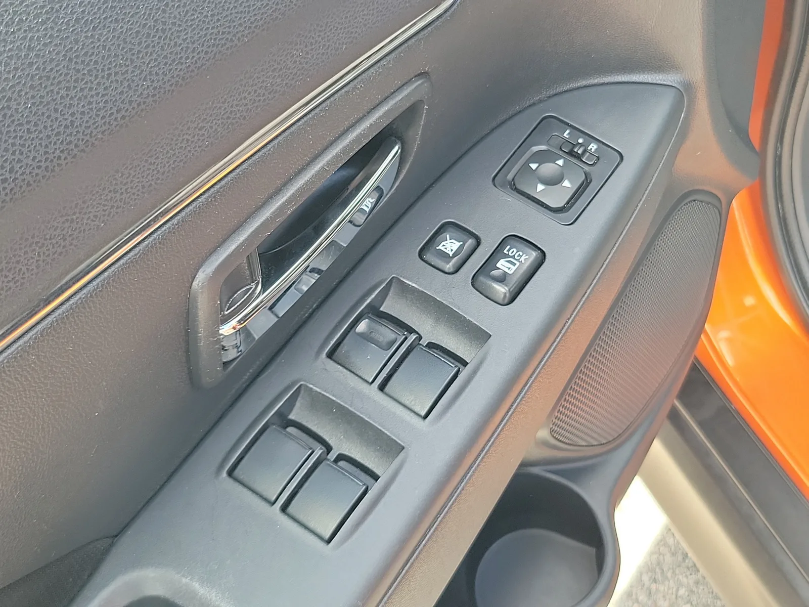 2024 Mitsubishi Outlander Sport ES 4WD photo 25