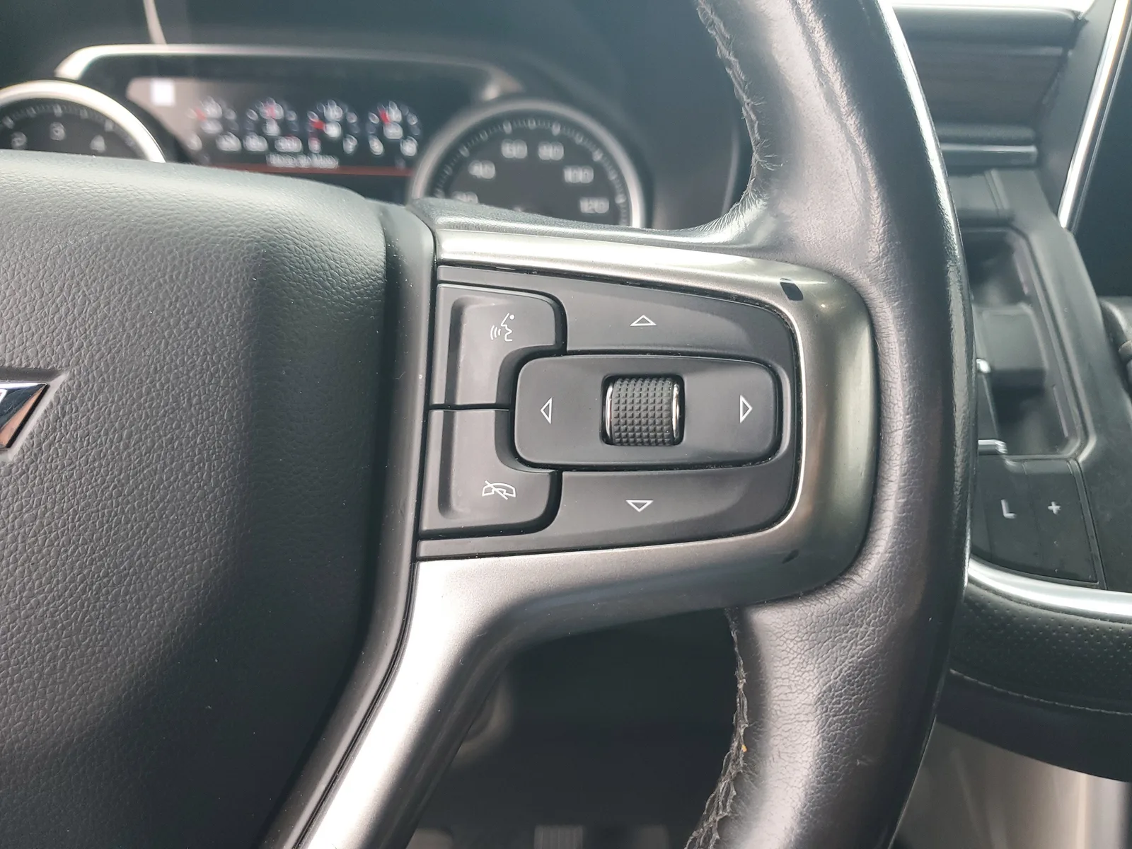 2021 Chevrolet Tahoe Premier photo 24