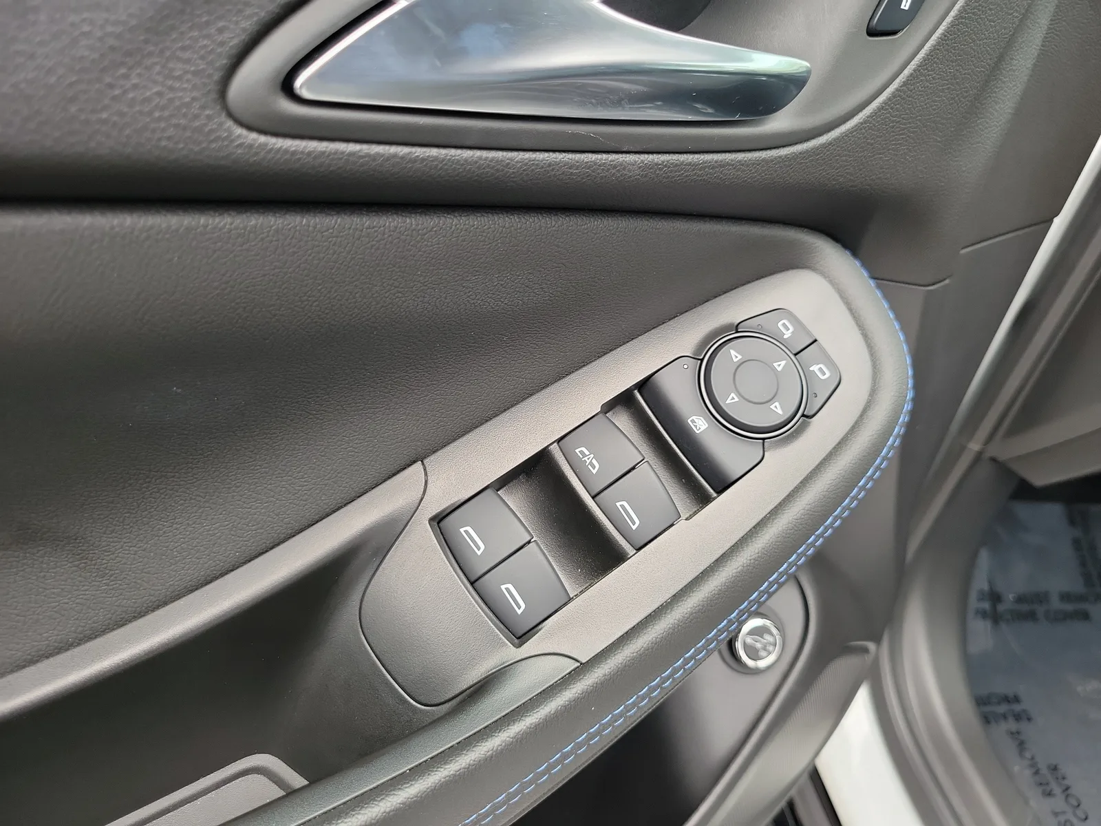 2025 Buick Encore GX Sport Touring photo 25