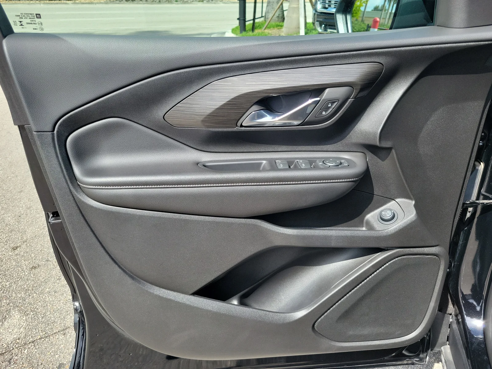2023 GMC Terrain SLE photo 24
