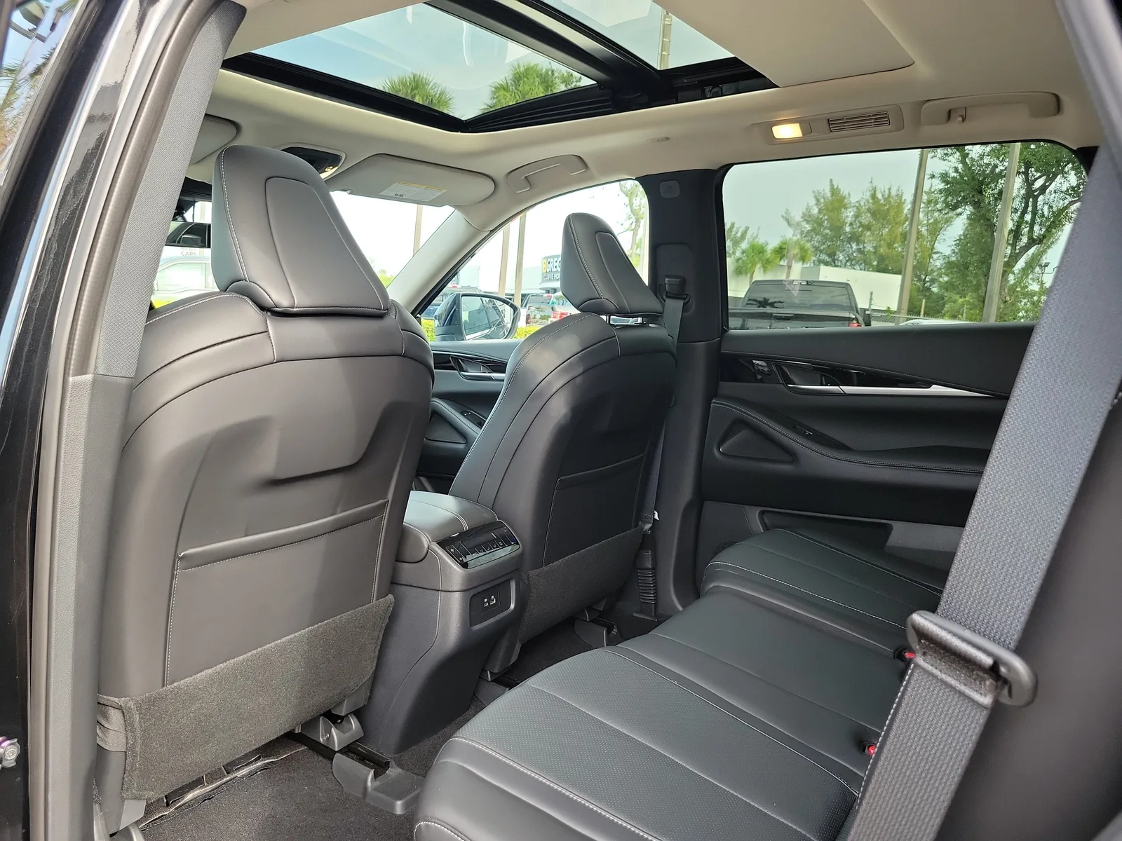 2025 INFINITI QX60 PURE photo 15