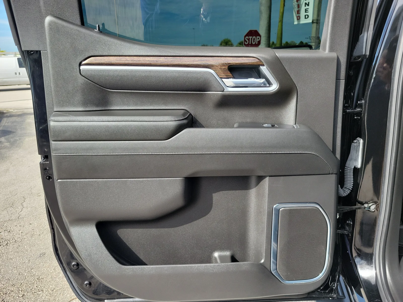 2025 GMC Sierra 1500 Elevation photo 26