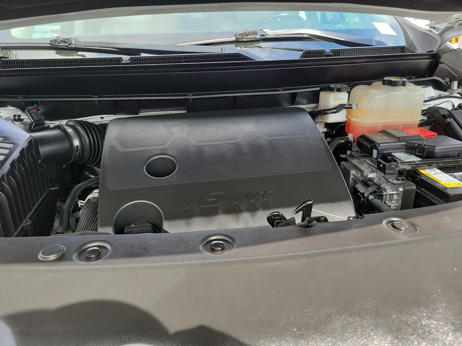 2024 Buick Enclave Essence photo 28
