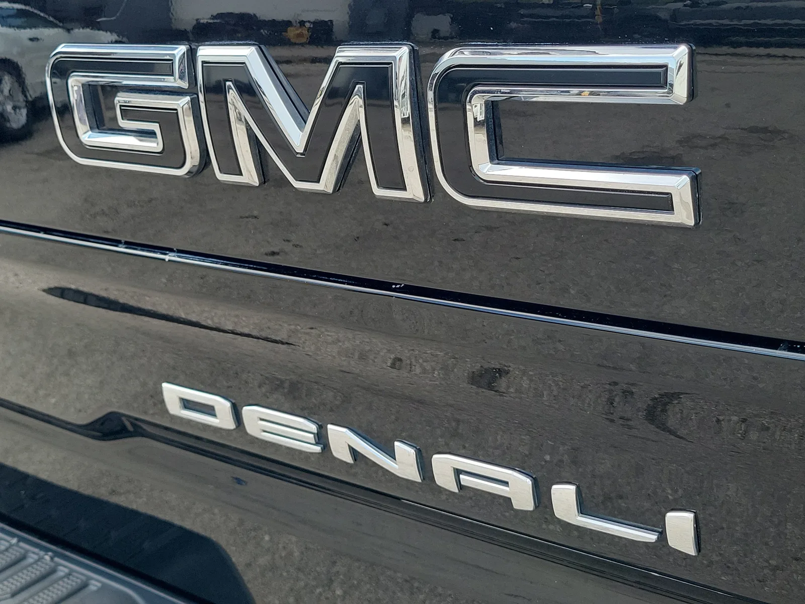 2020 GMC Sierra 1500 Denali 4WD Diesel photo 28