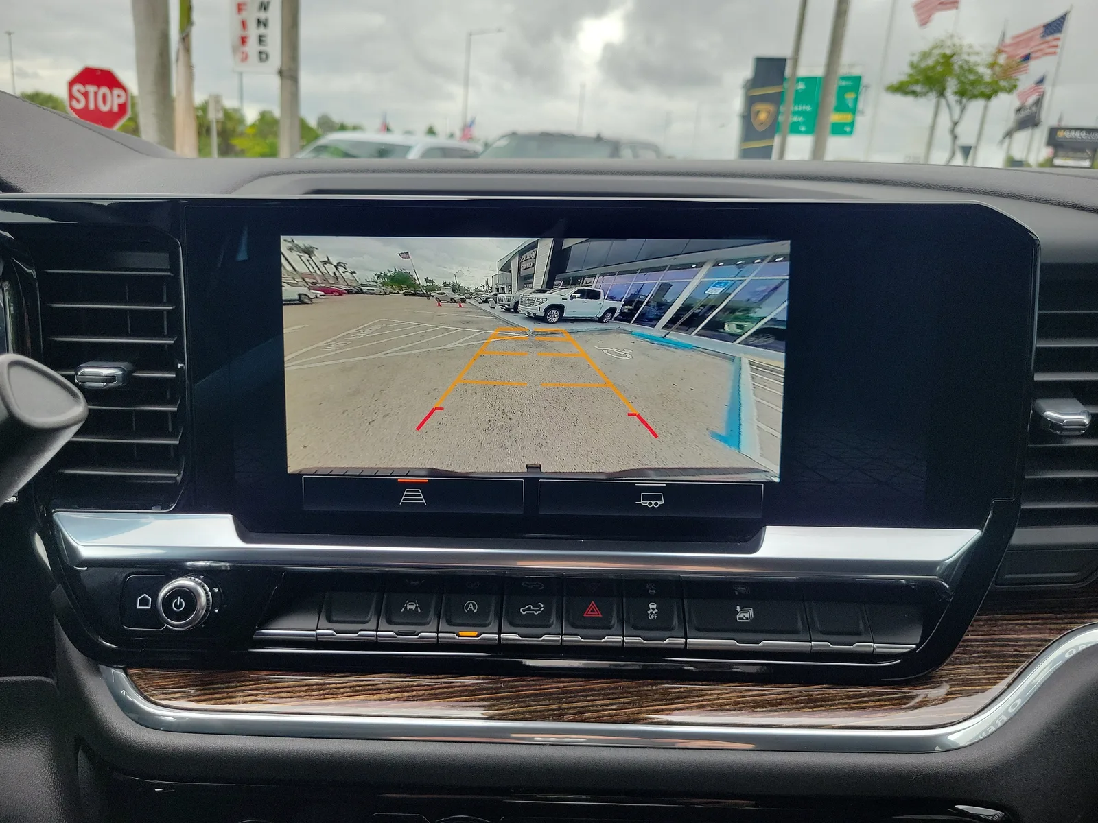 2024 GMC Sierra 1500 Elevation photo 11