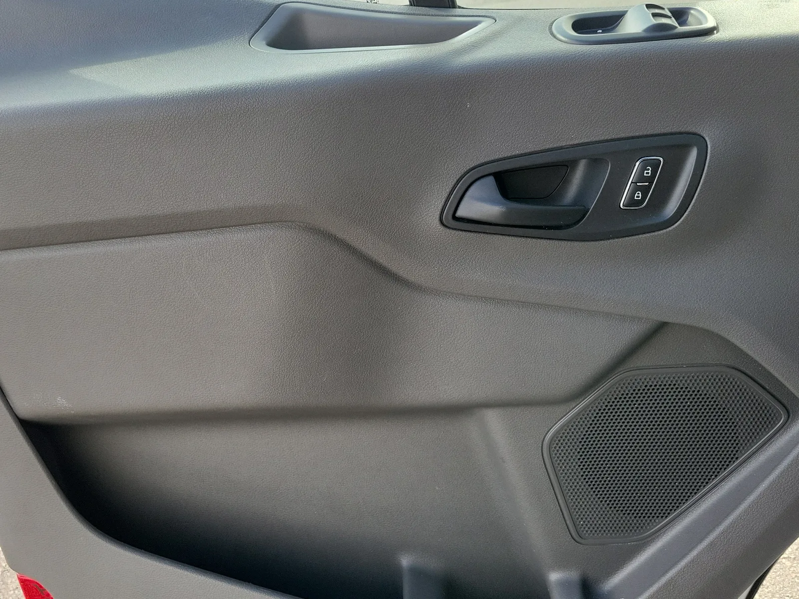 2025 Ford Transit Cargo Van Base photo 24